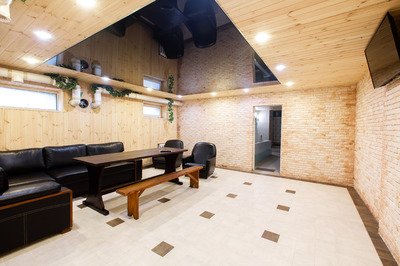 Банный комплекс «Юність» відгуки, лазня/сауна Дніпро Чечелівське район Пр. Кірова, 76-a, фото, адреса з картою проїзду.