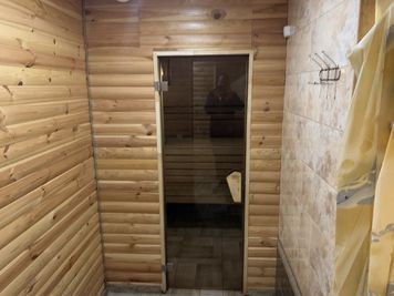 Банный комплекс «Юність» відгуки, лазня/сауна Дніпро Чечелівське район Пр. Кірова, 76-a, фото, адреса з картою проїзду.